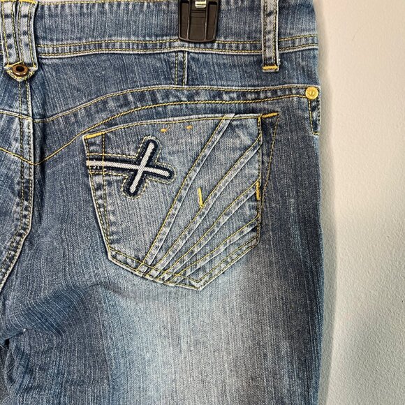 Akademiks Women's Y2K Distressed Bootcut Denim Jeans Yellow Stitching Size 36 - Picture 5 of 13